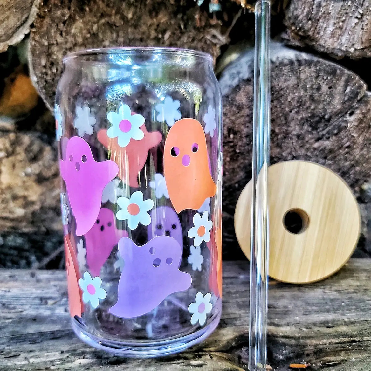 Retro Ghost Glass Tumbler, Halloween Ghost Cup, Retro Floral Ghost, Ghost and Flowers Pastel Cup, Halloween Iced Coffee Cup