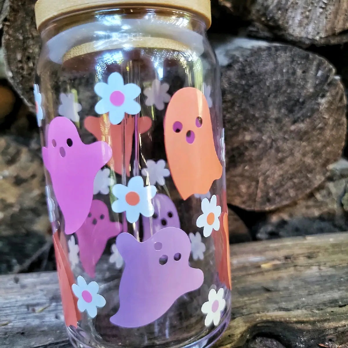 Retro Ghost Glass Tumbler, Halloween Ghost Cup, Retro Floral Ghost, Ghost and Flowers Pastel Cup, Halloween Iced Coffee Cup